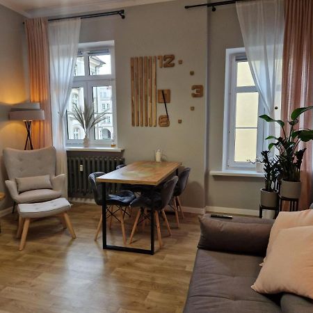 Apartament Ratuszowy Deluxe Jelenia Gora Exterior photo